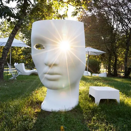 L Ost In Sensations -hebergements Insolites Et De Luxe Sauna Piscine Foret *