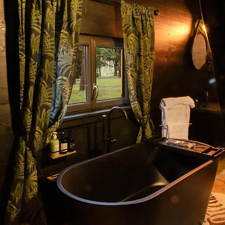 L Ost In Sensations -hebergements Insolites Et De Luxe Sauna Piscine Foret